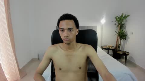 boy_master77 online show from 03/07/25, 06:54