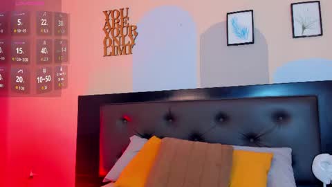 Snapshot of boy_mathew chatting on 07/31/26, 11:09 Mathew online show from 07/31/26, 11:09