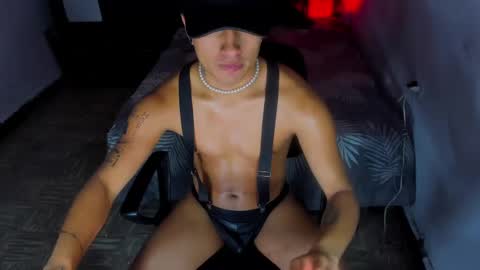 Snapshot of boy_nauthy chatting on 01/08/25, 04:55 boy_nauthy online show from 01/08/25, 04:55