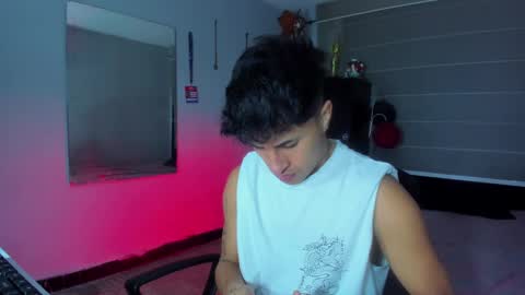 Snapshot of boy_nauthy chatting on 01/14/25, 03:01 boy_nauthy online show from 01/14/25, 03:01