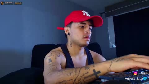 Snapshot of boy_nauthy chatting on 10/14/25, 10:49 boy_nauthy online show from 10/14/25, 10:49