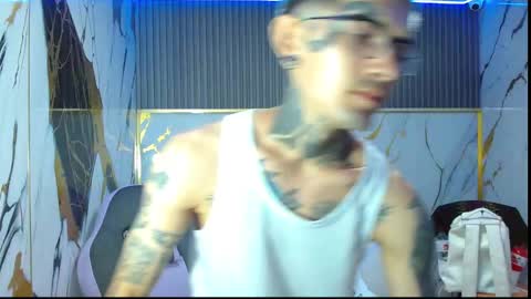 boy_tatto77 online show from 02/23/26, 06:49