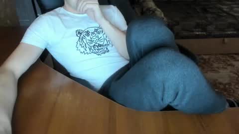 BoyApollon online show from 12/06/24, 09:32