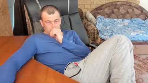 BoyApollon online show from 04/18/26, 06:50