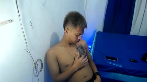 boyax16 online show from 01/08/25, 09:53