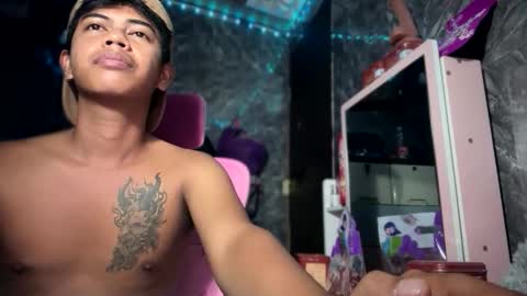 boyax16 online show from 11/20/25, 04:51