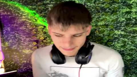 boyblondhetero online show from 02/20/26, 09:54