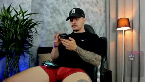 boyc02_ online show from 04/07/26, 01:00