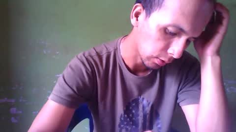 Boy online show from 02/02/25, 04:11