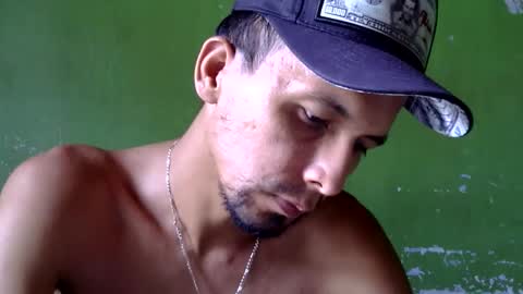 Boy online show from 09/23/25, 06:33