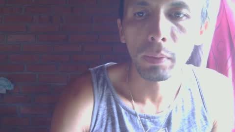 Snapshot of boycumlatino21 chatting on 04/18/26, 07:58 Boy online show from 04/18/26, 07:58