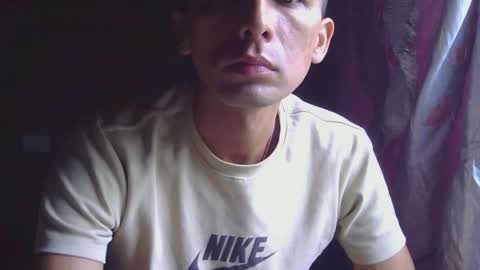 Snapshot of boycumlatino21 chatting on 05/11/26, 03:29 Boy online show from 05/11/26, 03:29