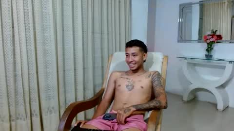 boyhot_sw online show from 10/23/25, 05:18