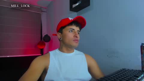 Snapshot of boylatin_777 chatting on 12/05/24, 05:15 miguel  online show from 12/05/24, 05:15