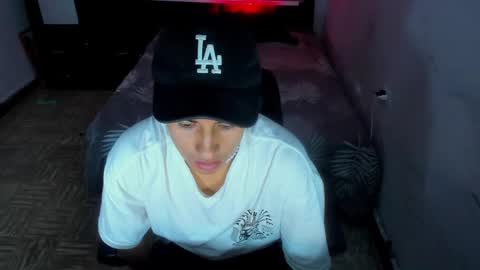 Snapshot of boylatin_777 chatting on 01/09/25, 05:34 miguel  online show from 01/09/25, 05:34