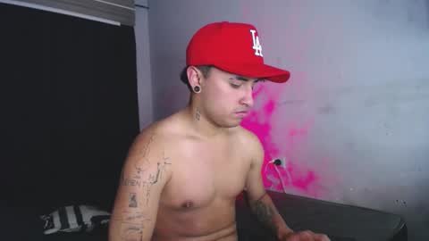 Snapshot of boylatin_777 chatting on 09/18/25, 10:56 miguel  online show from 09/18/25, 10:56