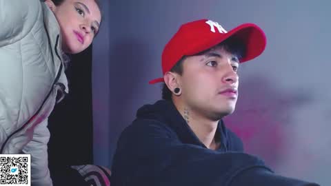 Snapshot of boylatin_777 chatting on 09/30/25, 12:04 miguel  online show from 09/30/25, 12:04