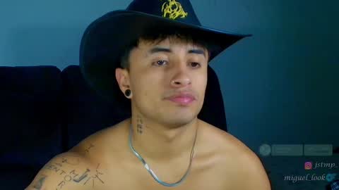 Snapshot of boylatin_777 chatting on 10/13/25, 11:05 miguel  online show from 10/13/25, 11:05