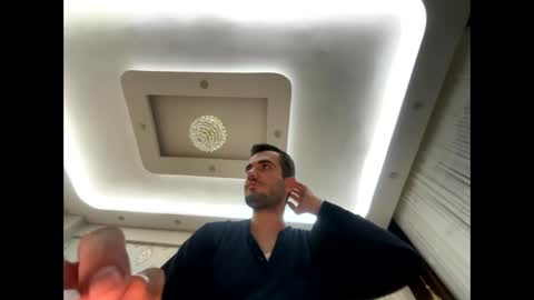 Bugi online show from 04/03/26, 09:24