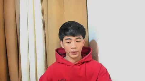 Snapshot of boynextdoor4ux chatting on 07/03/26, 12:39 HI IM JAMES DONT FORGET GIVE ME THUMBS UP AND JOIN TO MY FANCLUB online show from 07/03/26, 12:39