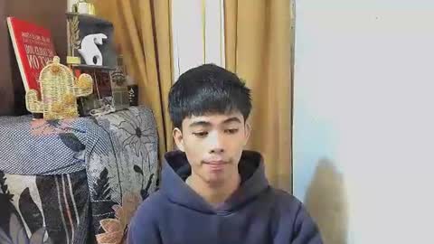 Snapshot of boynextdoor4ux chatting on 07/25/26, 10:51 HI IM JAMES DONT FORGET GIVE ME THUMBS UP AND JOIN TO MY FANCLUB online show from 07/25/26, 10:51