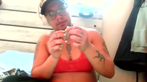 boypussy4lyfe online show from 12/18/25, 10:16