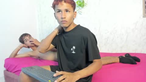 ALEX - TAYLER  -MIKE online show from 04/07/26, 01:17