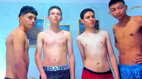 Snapshot of boys_twink69 chatting on 06/05/26, 06:35 boys_twink69 online show from 06/05/26, 06:35
