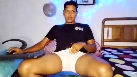 Snapshot of boysex1124 chatting on 12/30/24, 12:20 andrew online show from 12/30/24, 12:20