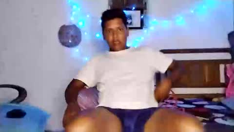 Snapshot of boysex1124 chatting on 01/03/25, 04:22 andrew online show from 01/03/25, 04:22