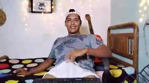 Snapshot of boysex1124 chatting on 01/30/25, 12:07 andrew online show from 01/30/25, 12:07