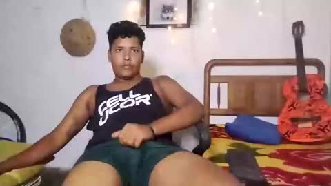 Snapshot of boysex1124 chatting on 02/23/25, 01:46 andrew online show from 02/23/25, 01:46