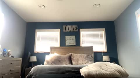 boytoy8969 online show from 02/05/25, 08:04