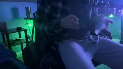 BoyToyBenny online show from 12/18/25, 09:26