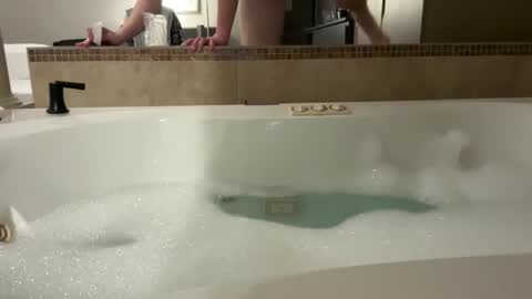 BoyToyBenny online show from 04/20/26, 07:22