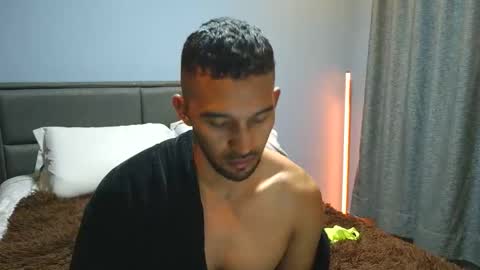 boyttomm online show from 06/01/26, 02:13