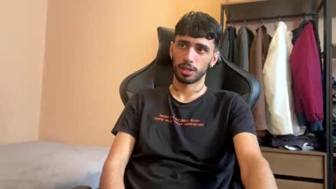 boyzinm2 online show from 11/10/25, 10:58