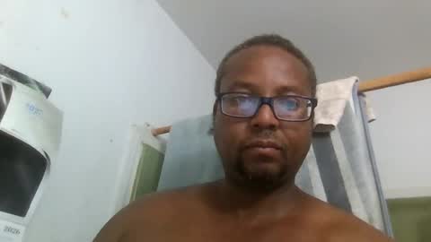 Snapshot of bpharrel34 chatting on 07/12/26, 11:40 bpharrel34 online show from 07/12/26, 11:40