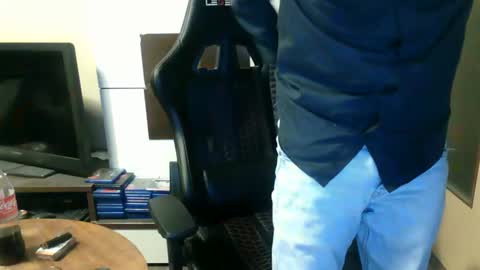 Snapshot of bponie1 chatting on 12/27/24, 03:31 bponie1 online show from 12/27/24, 03:31