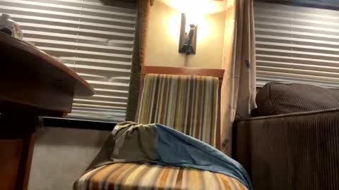 braboy4 online show from 11/18/25, 08:19