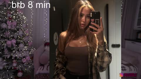 Snapshot of brabuss_ chatting on 01/03/25, 07:49 Lana online show from 01/03/25, 07:49