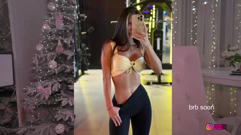 Lana  online show from 01/11/26, 11:10