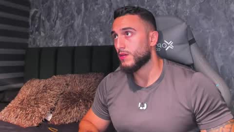 instagramBrad mayers1twittermayersbrad online show from 10/23/25, 12:21