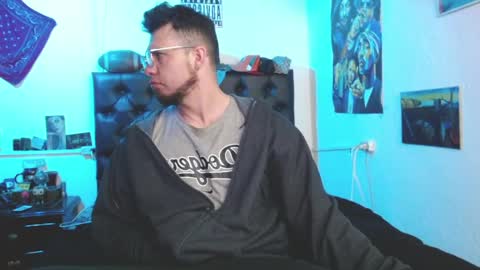 brad hot boy online show from 05/20/26, 02:56