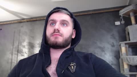 Snapshot of brad_pittfall chatting on 02/19/25, 10:20 ask me online show from 02/19/25, 10:20