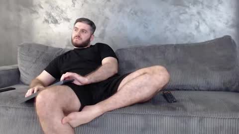 Snapshot of brad_pittfall chatting on 02/25/25, 09:57 ask me online show from 02/25/25, 09:57