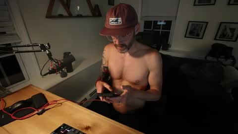 BradBronton online show from 05/08/26, 01:00
