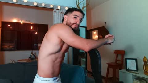 Bradley Martinez online show from 01/30/25, 12:18