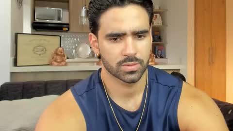 bradleymartin7 online show from 11/11/25, 09:37