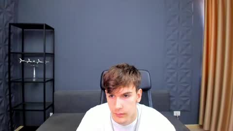 Snapshot of bradyflint chatting on 05/19/26, 07:15 BradyFlint online show from 05/19/26, 07:15